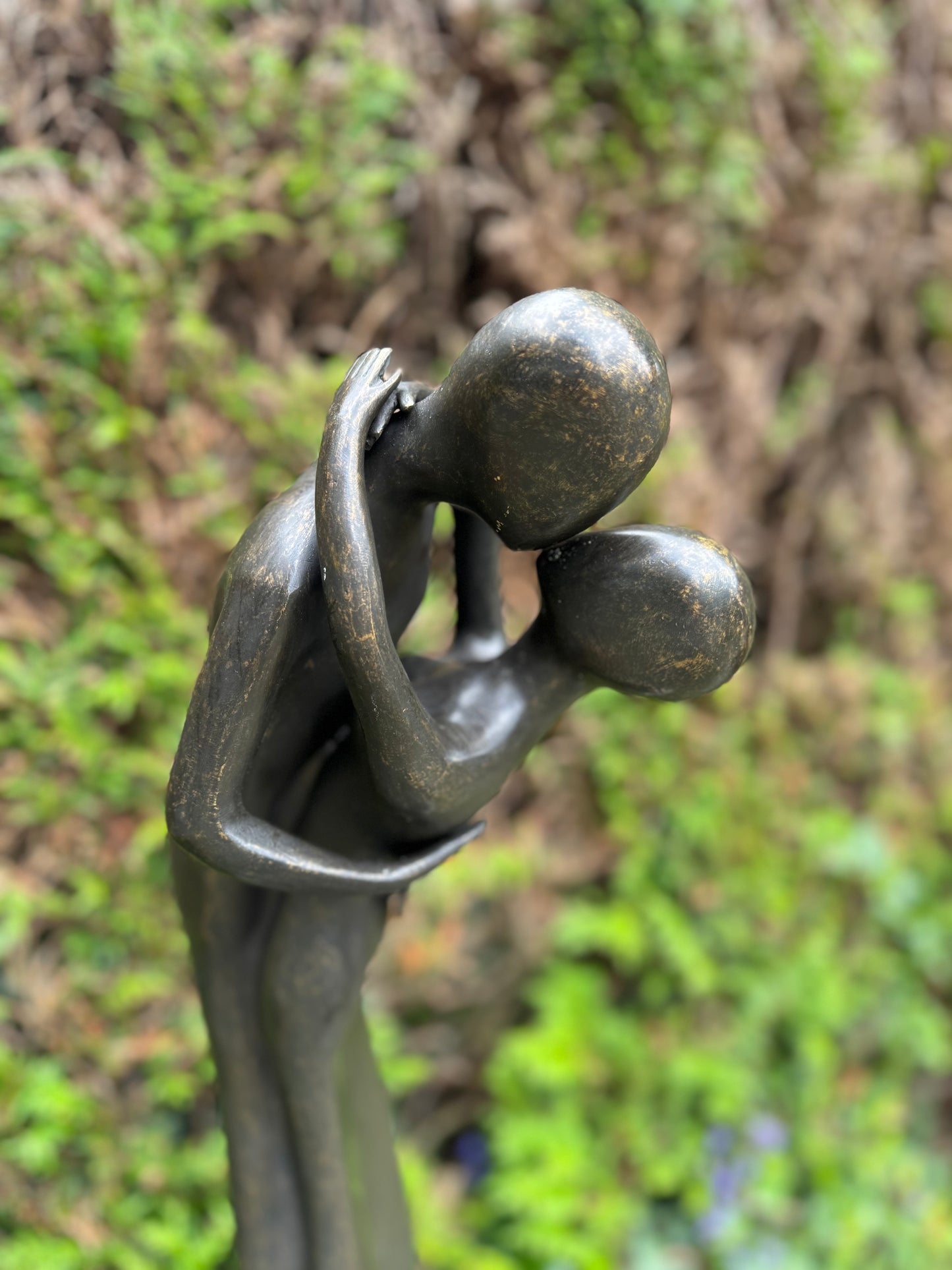 Casal apaixonado dançando em bronze - Estátua de jardim - Interior