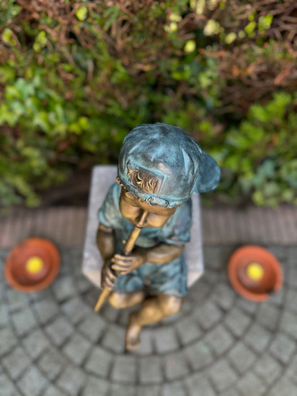 Bronze boy with flute - Fountain - Garden decoration