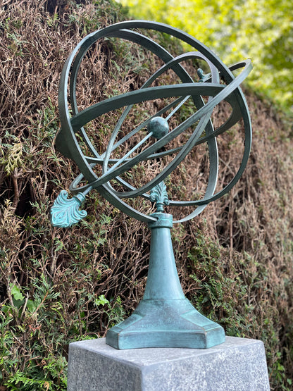 Bronze Sundial -47x47x74cm