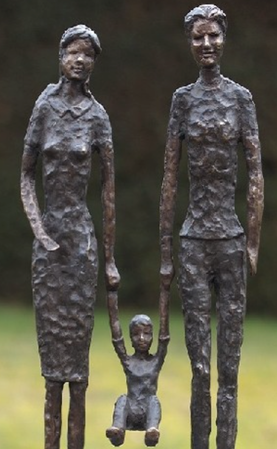 Couple with Child 49x11x22cm